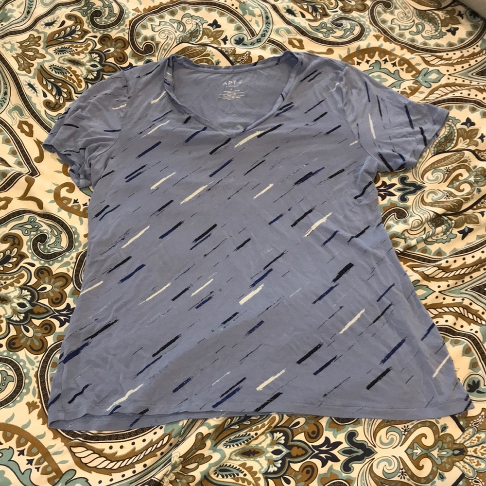 T shirt apt 9